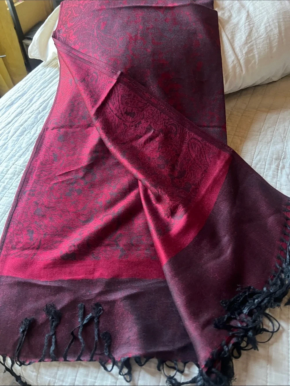 New pashmina Burgundy Paisley Fringe Shawl Scarf